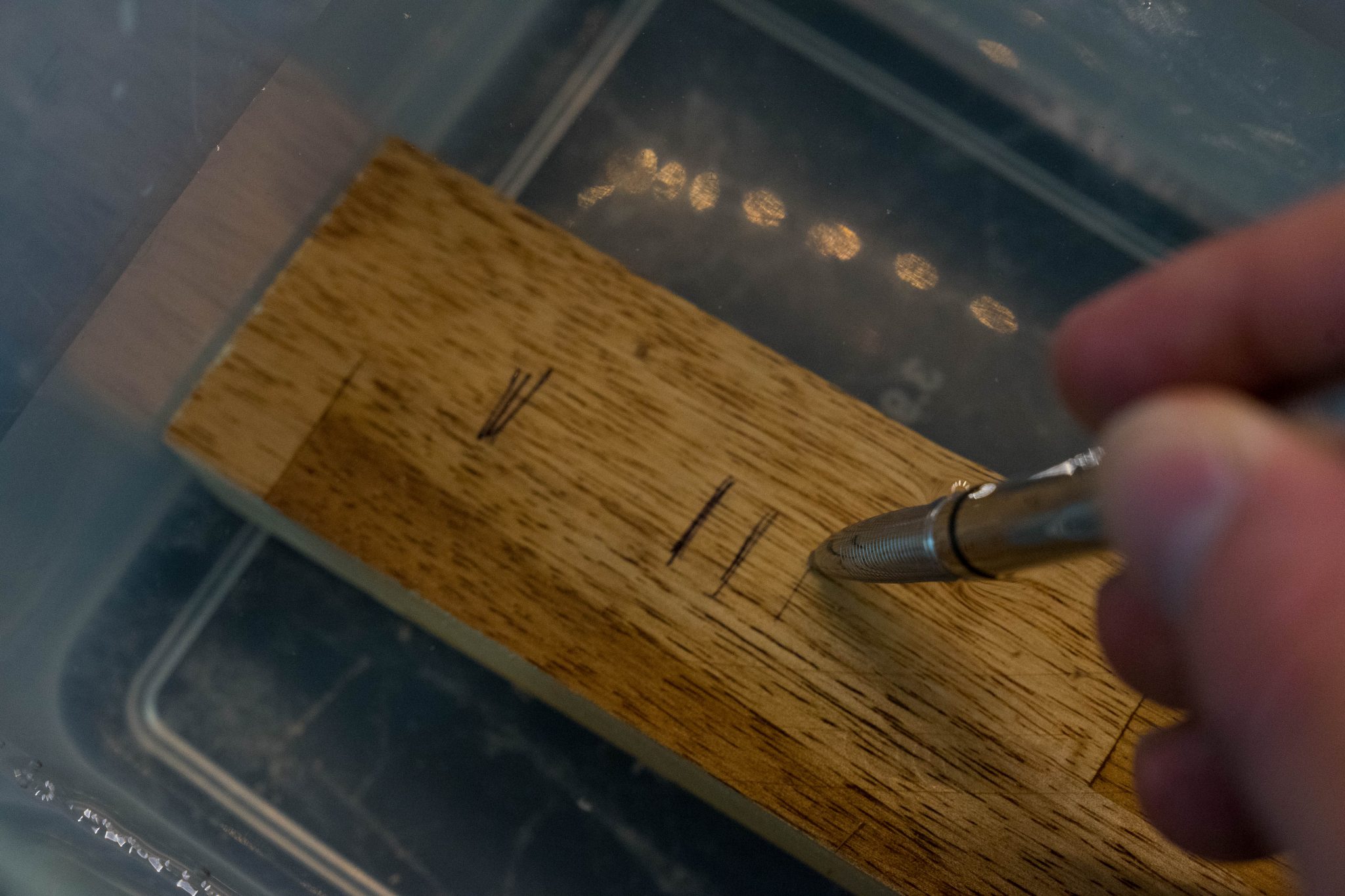 Fisher Space Pen (Mine) Test hält der Weltraumstift seine Versprechen?