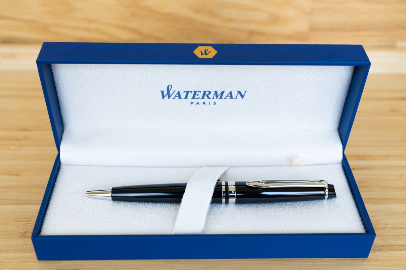 Waterman Expert Essential Black noble ballpoint pen under test